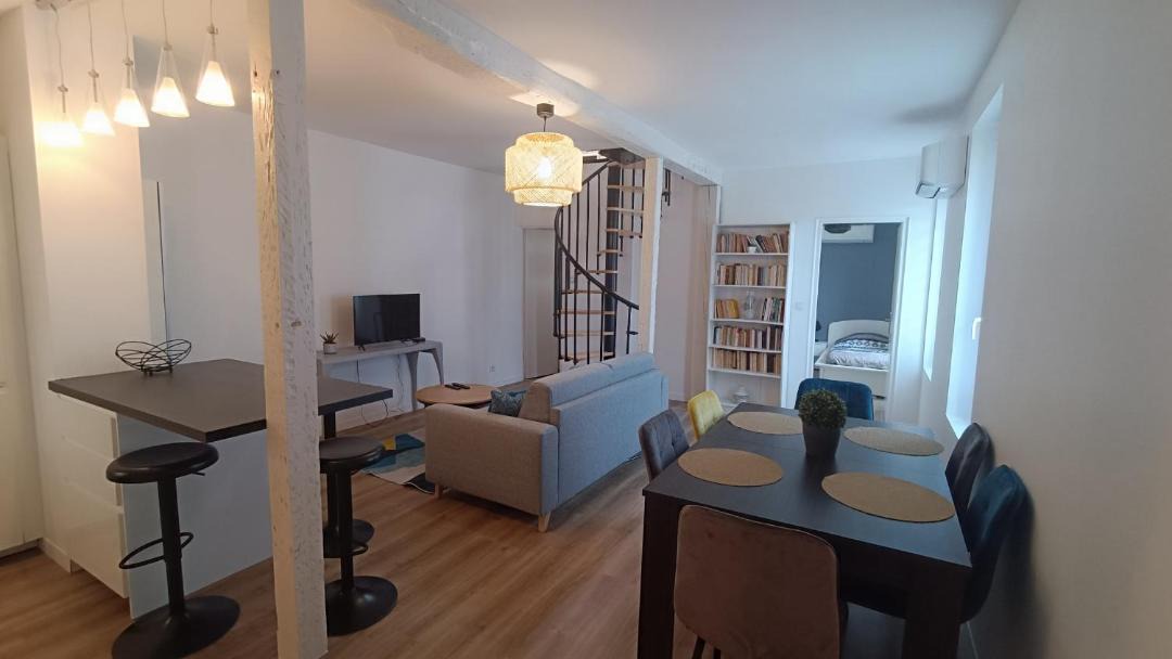 Photo of Livingroom in Saint - Michel