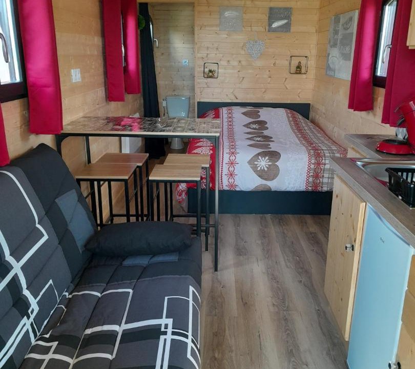 Photo of Livingroom in Thiel-sur-Acolin