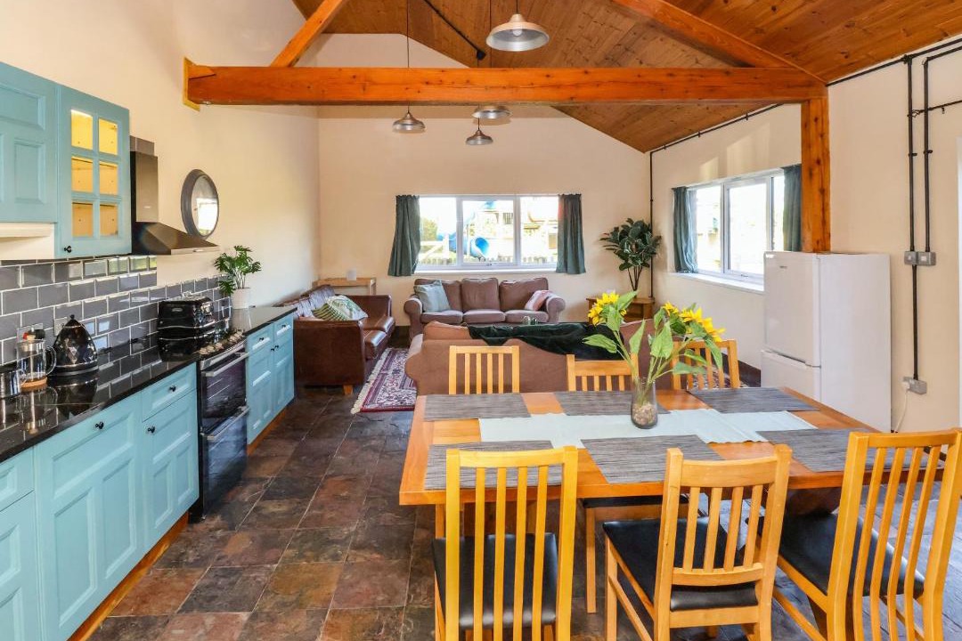 Photo of Others in Overton-on-dee