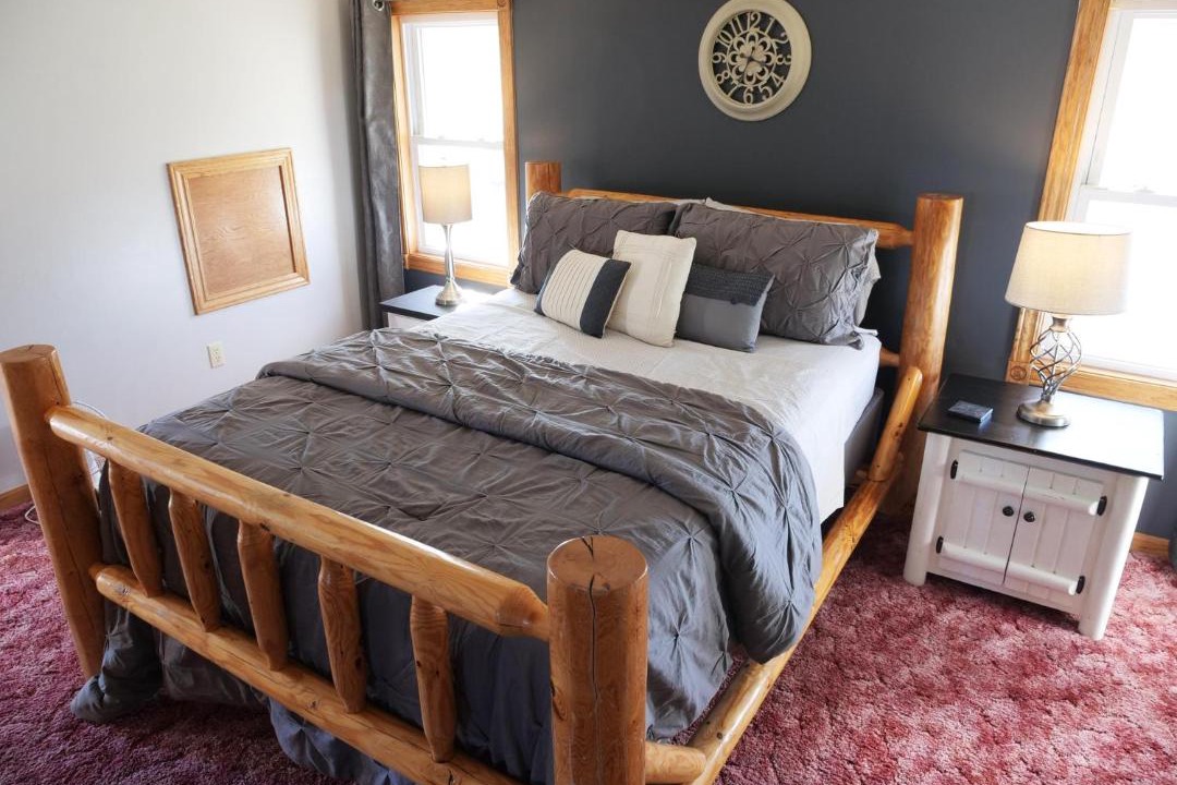 Photo of Bedroom in Lawrence County