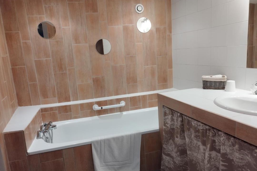 Photo of Others in Courthezon