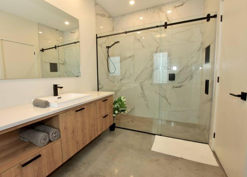 Photo of Bathroom in Petite-Riviere-Saint-Francois