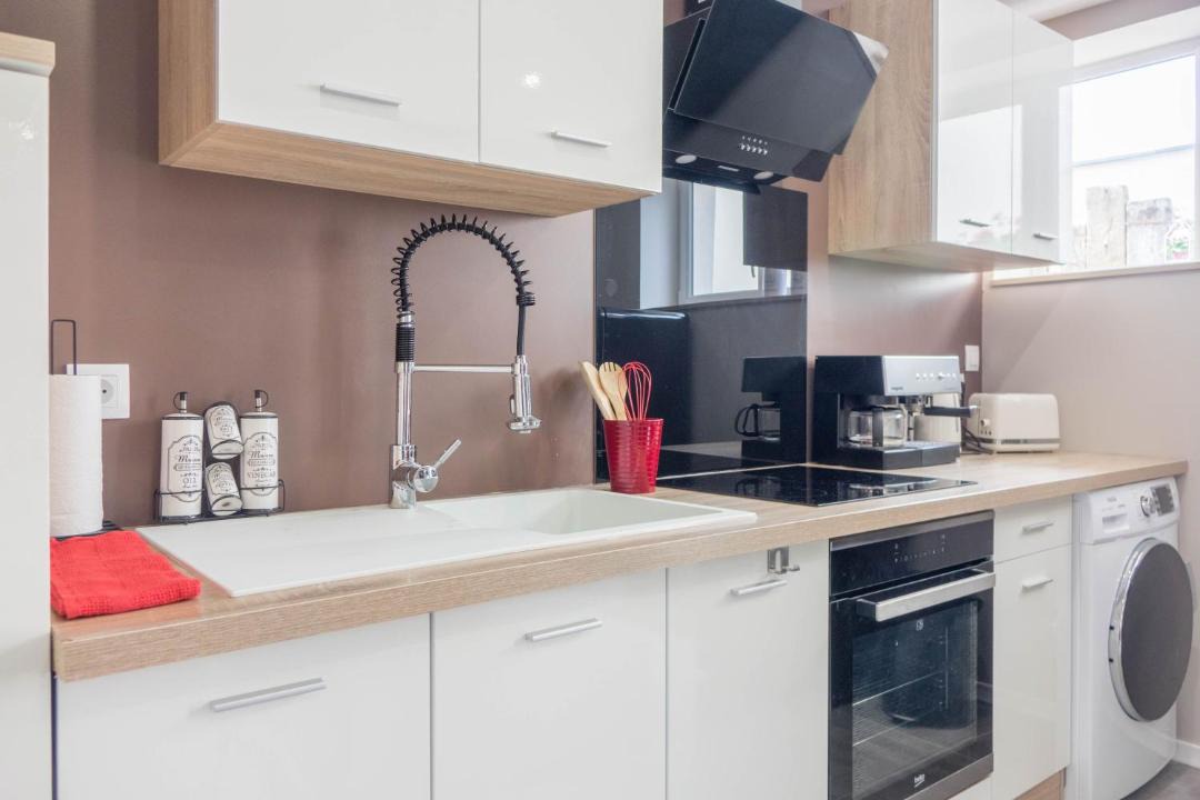 Photo of Kitchen in Saint-Denis-de-l'Hotel