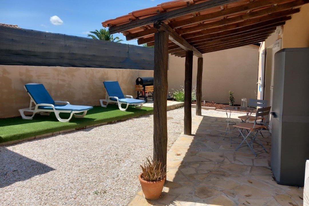 Photo of Others in Neffies