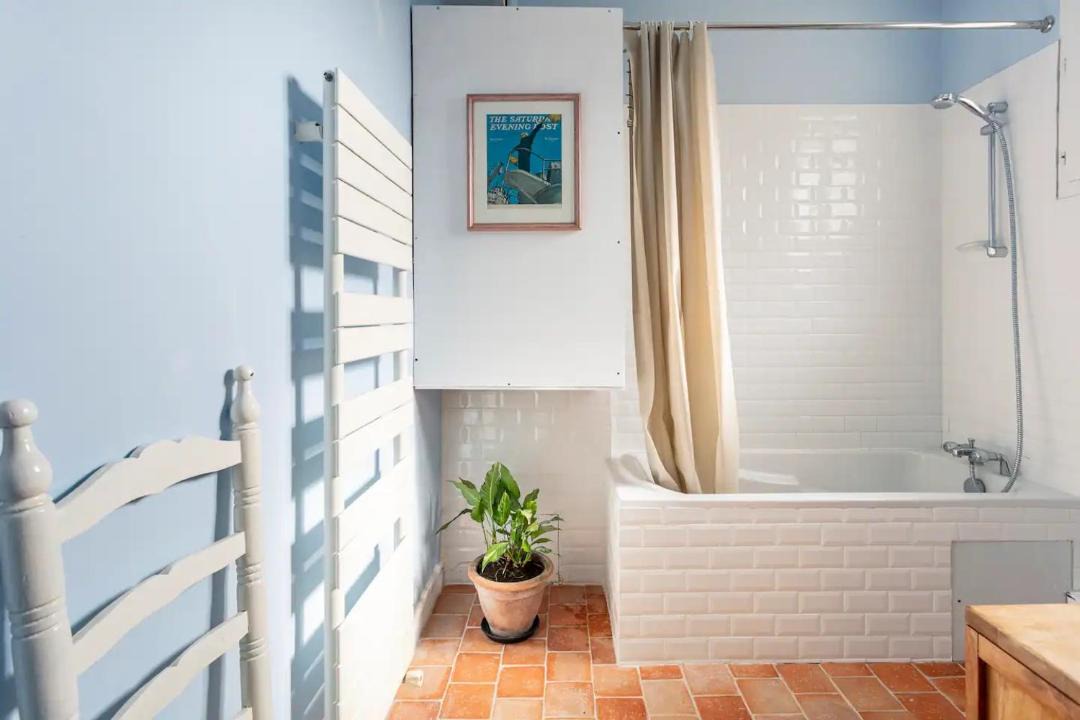 Photo of Bathroom in Provins
