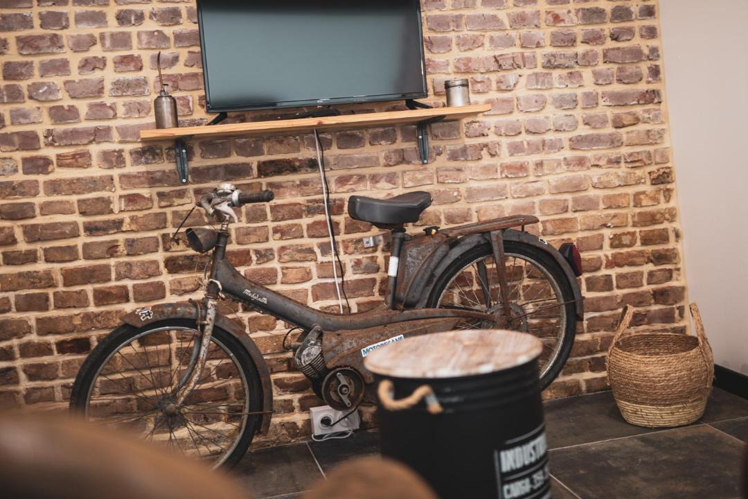 Photo of Others in Arrest