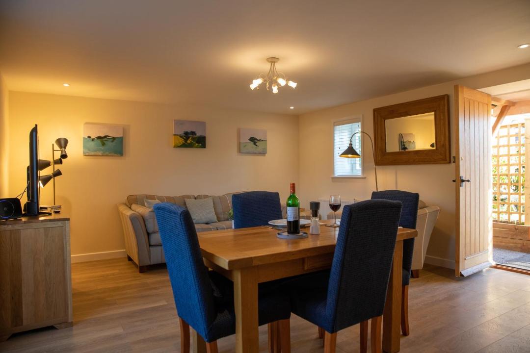 Photo of Livingroom in Shrewton