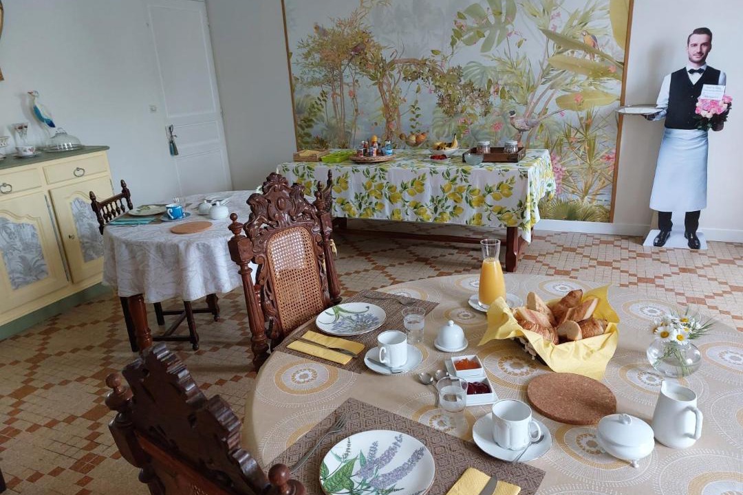 Photo of Others in Saint-Jean-d'Angely