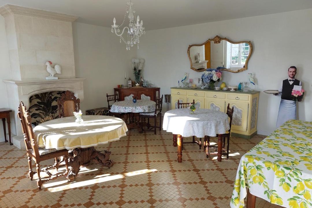 Photo of Others in Saint-Jean-d'Angely