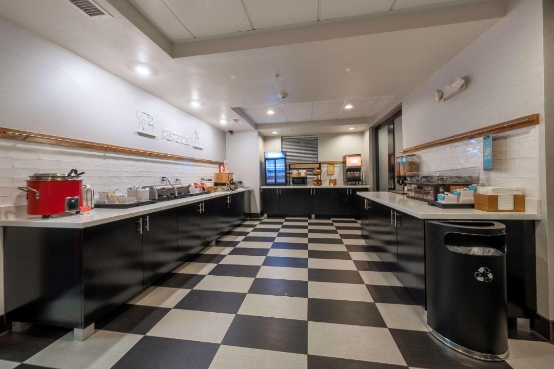 Photo of Others in Dupont