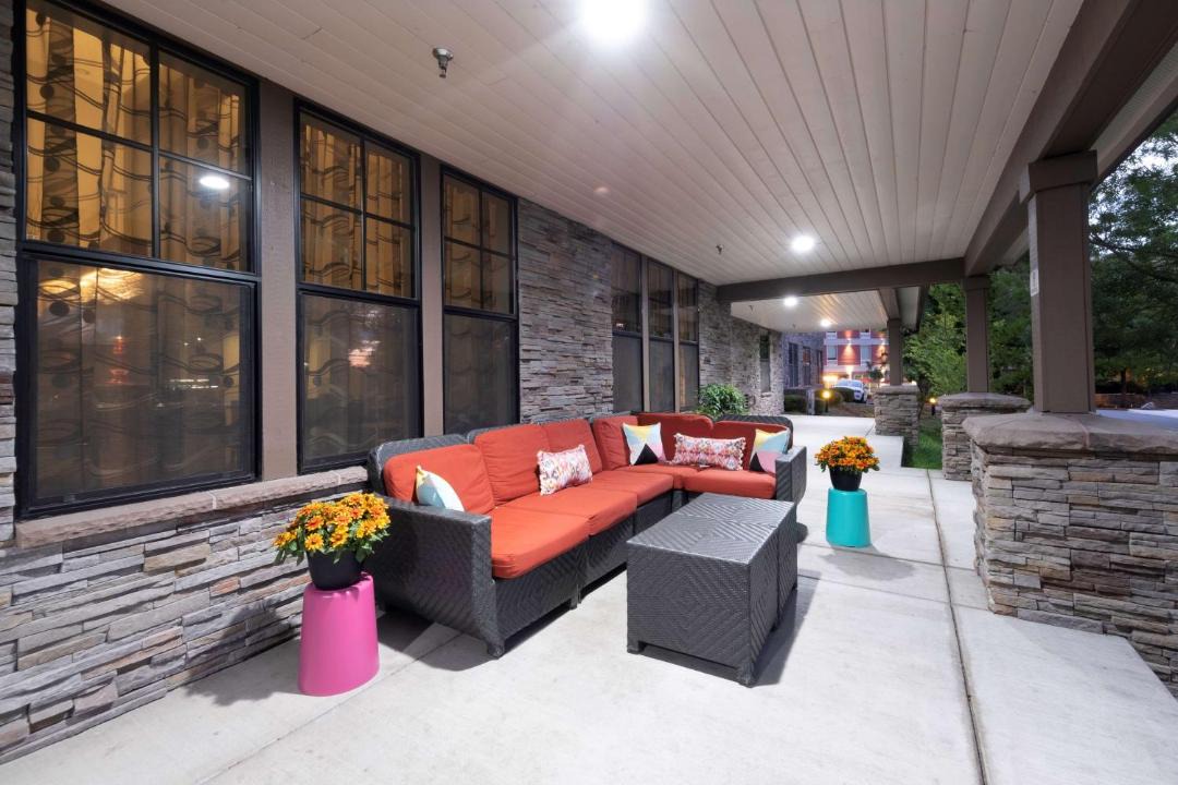 Photo of Others in Dupont