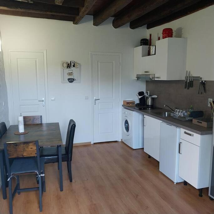 Photo of Kitchen in Poigny