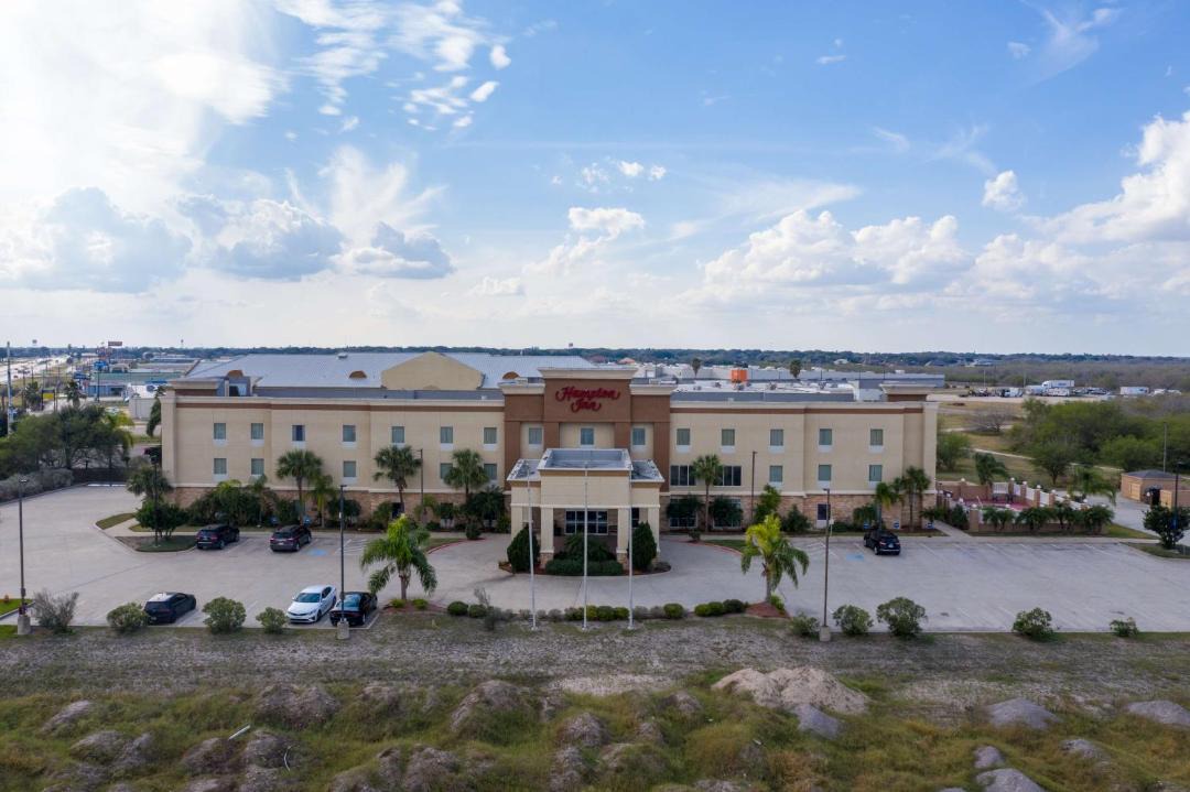 Photo of Others in Alice