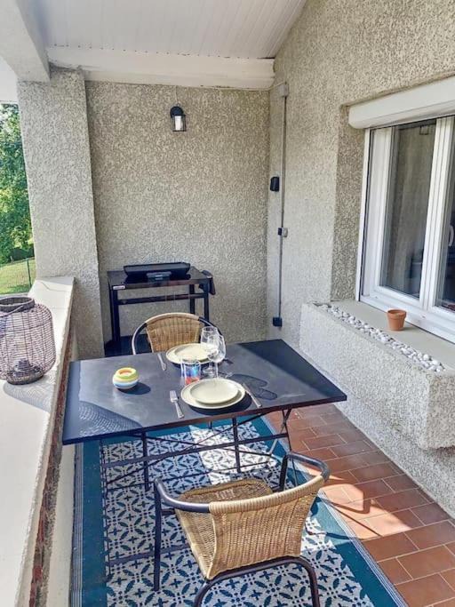 Photo of Patio Balcony in Villefranche-de-Lauragais
