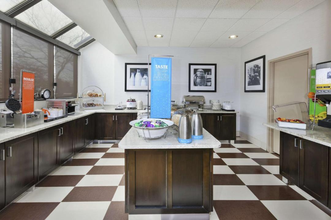 Photo of Others in Clinton