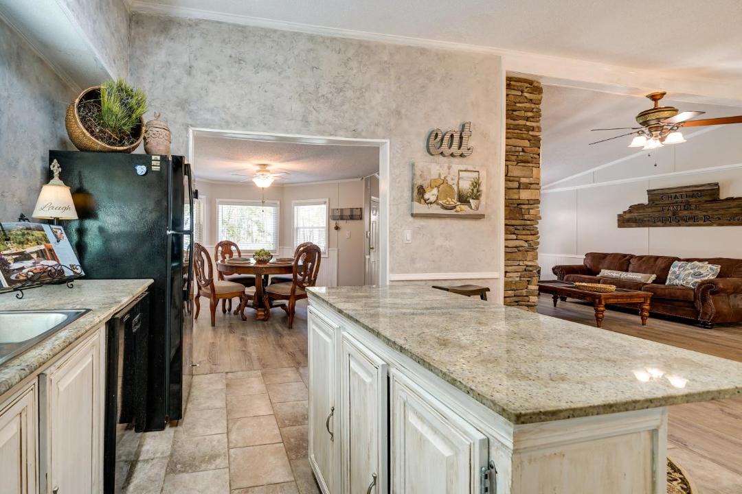 Photo of Kitchen in St. James