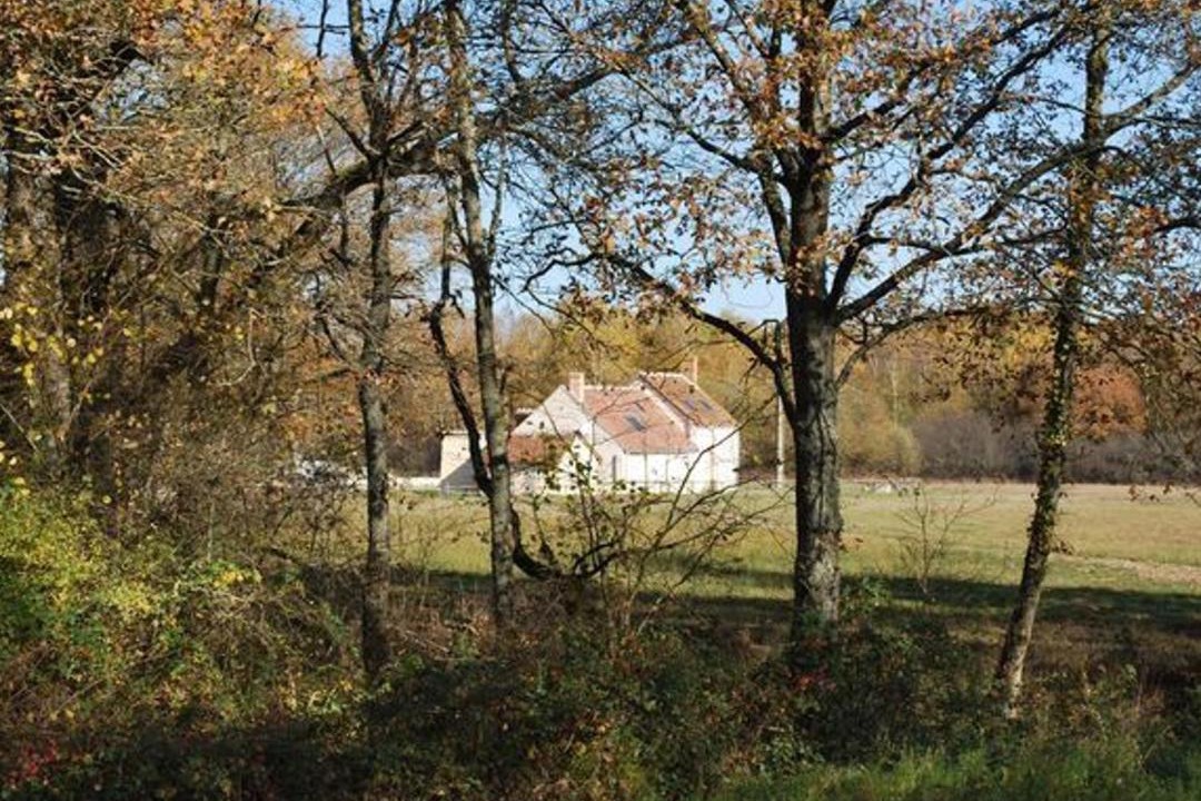 Photo of Others in Jouy-le-Potier