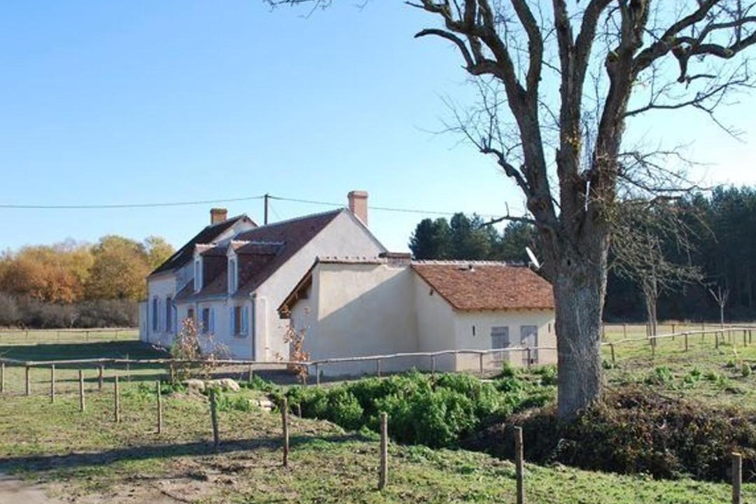 Photo of Others in Jouy-le-Potier