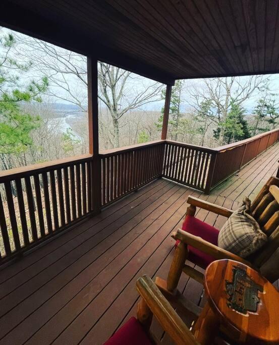 Photo of Others in Eureka Springs