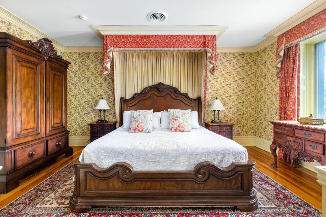 Photo of Bedroom in Lake George