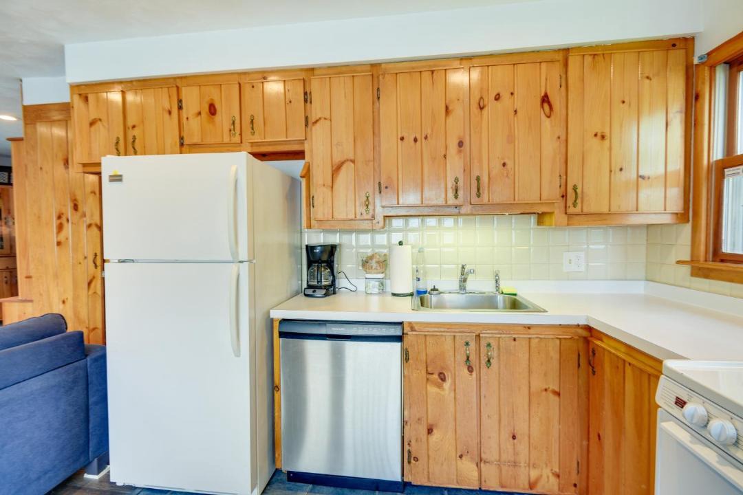 Photo of Others in Gray