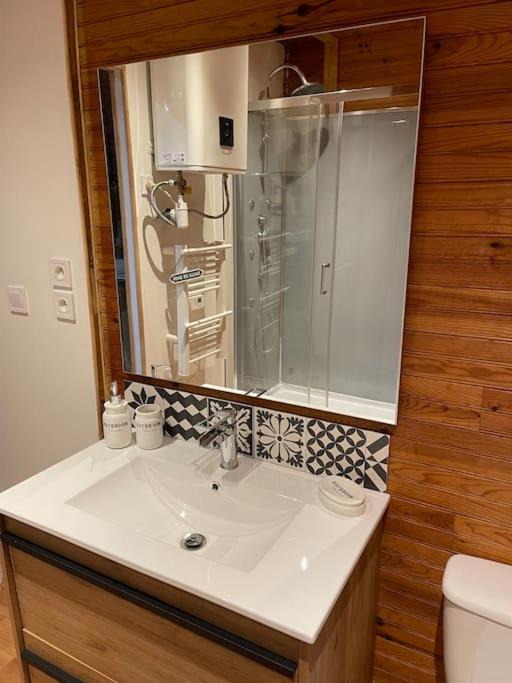 Photo of Bathroom in Arthon