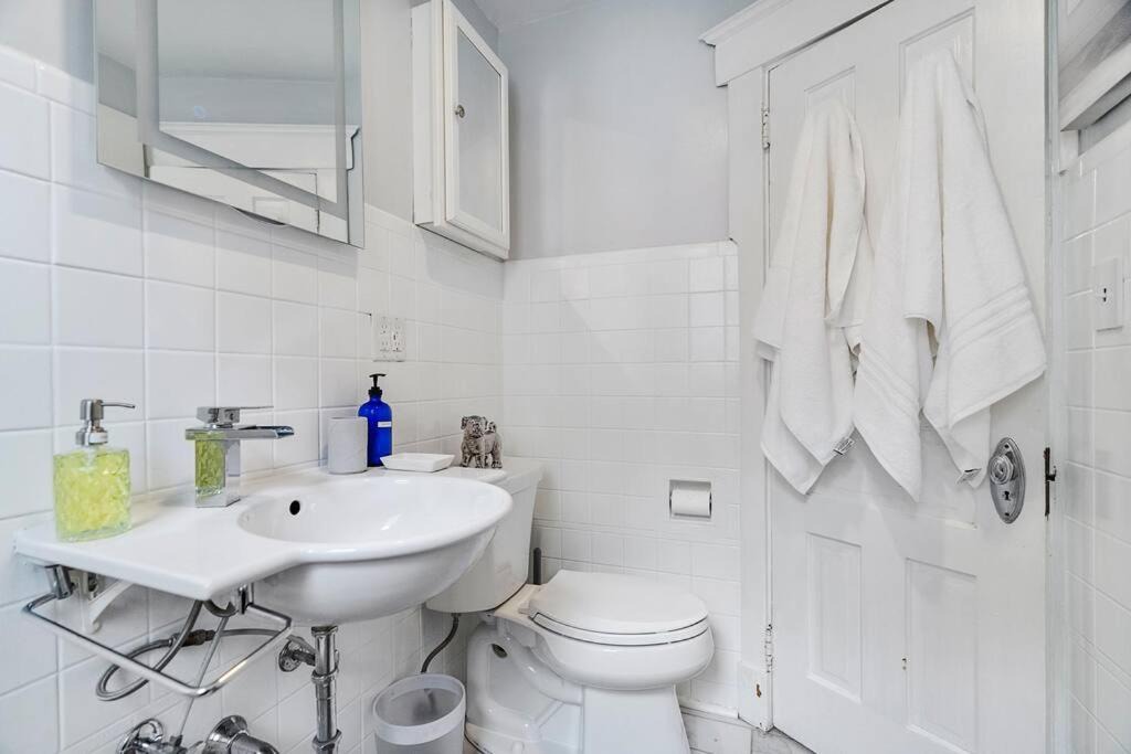 Photo of Others in Oakley