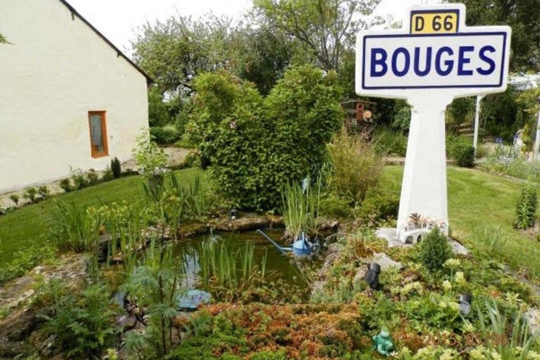 Photo of Others in Bouges-le-Chateau