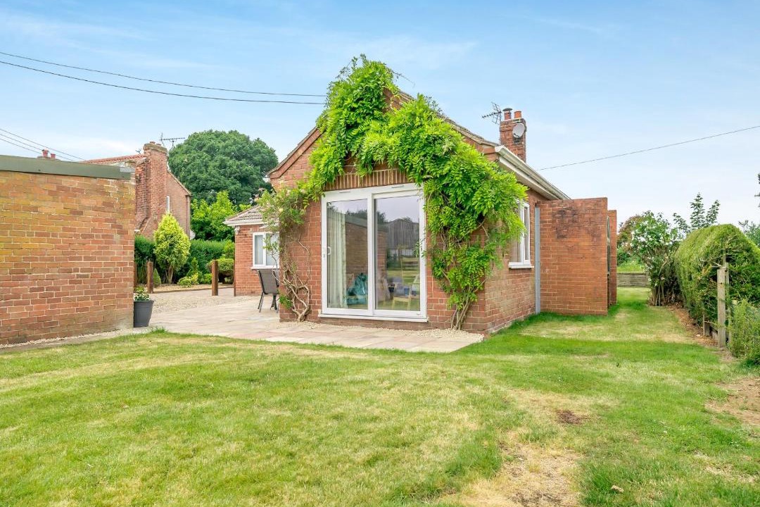 Photo of Others in Alne