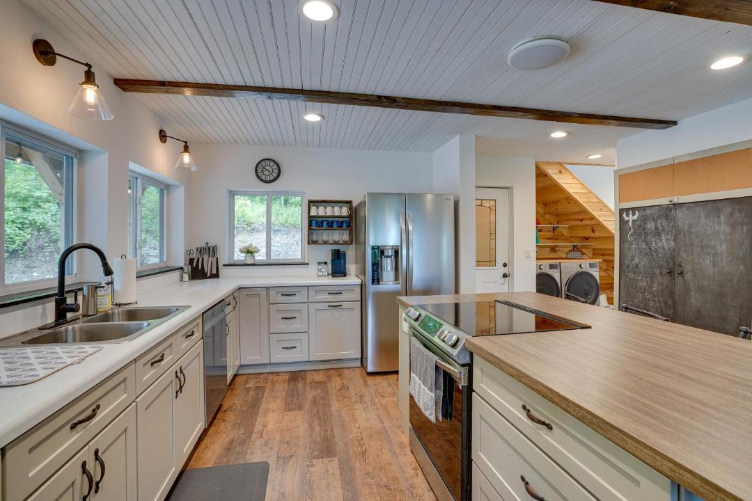 Photo of Kitchen in Marathon