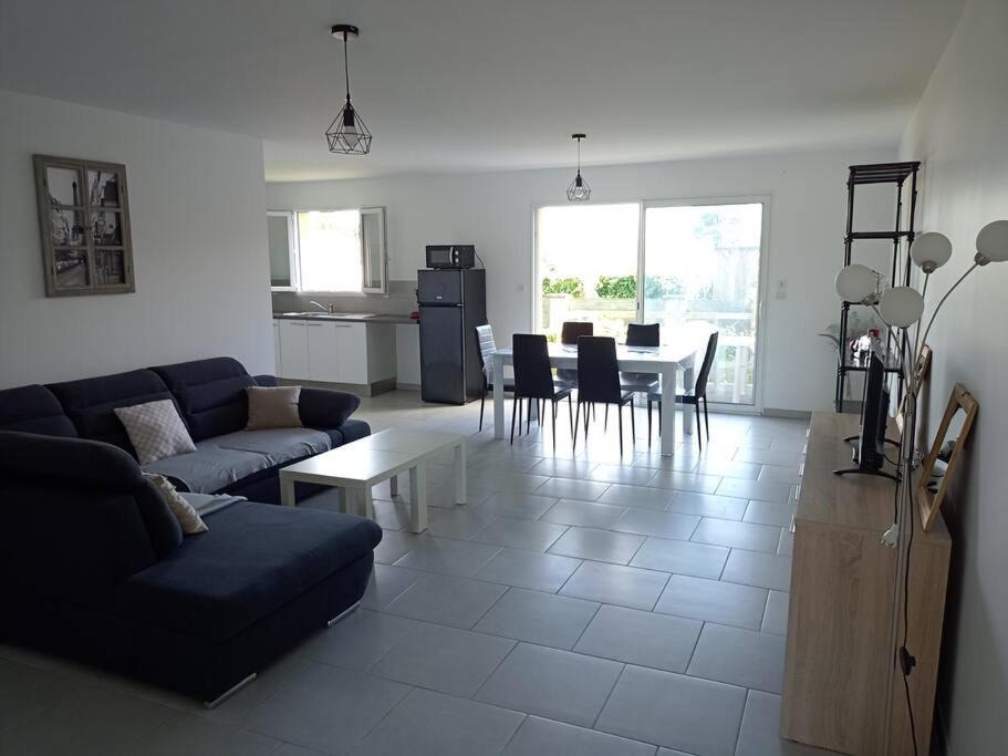 Photo of Livingroom in Cussac-Fort-Medoc