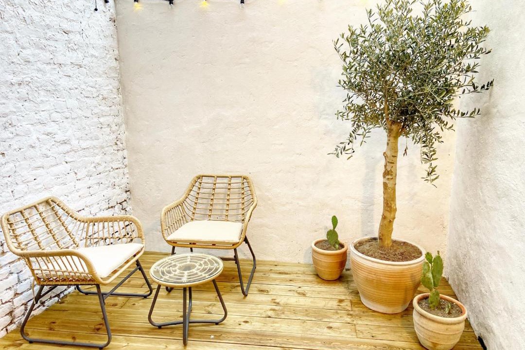 Photo of Others in Bethune