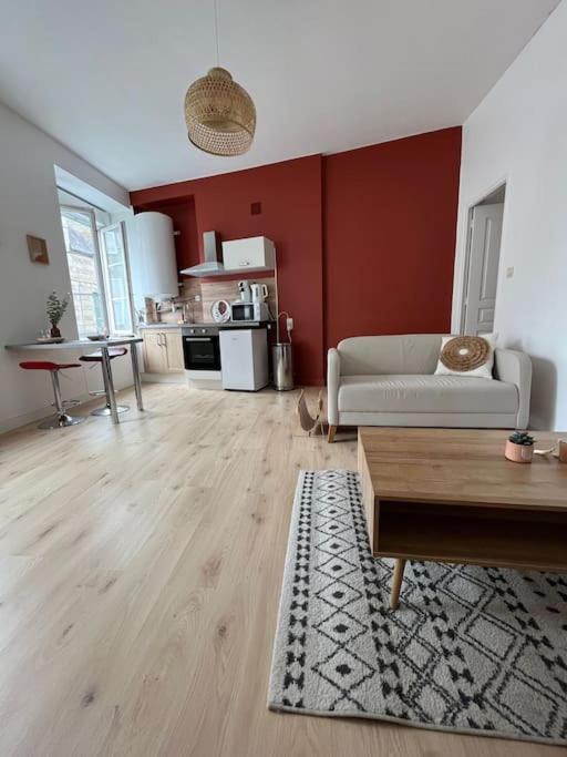 Photo of Livingroom in Saint-Hilaire-du-Harcouet