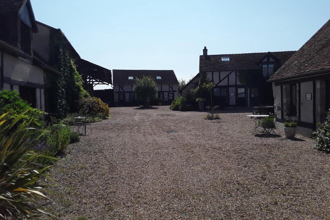 Photo of Buildings in Tour-en-Sologne