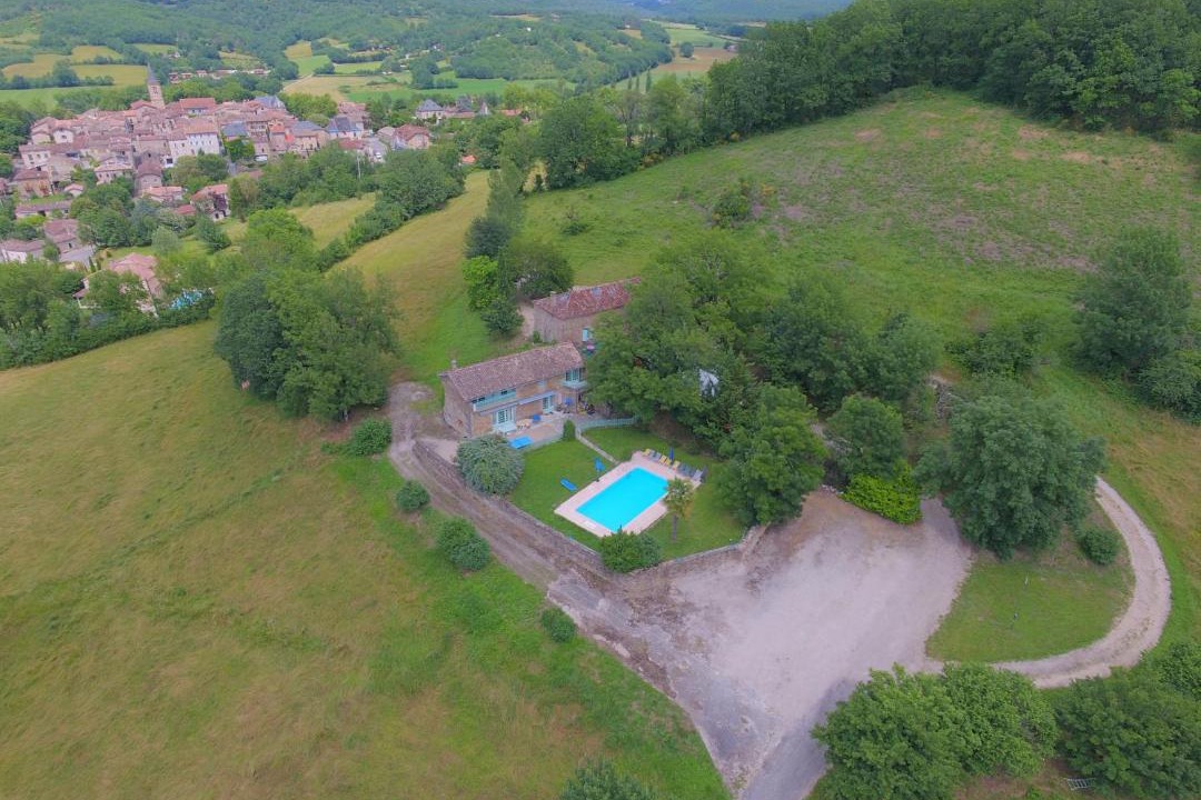 Photo of Outdoor in Villeneuve d'Aveyron