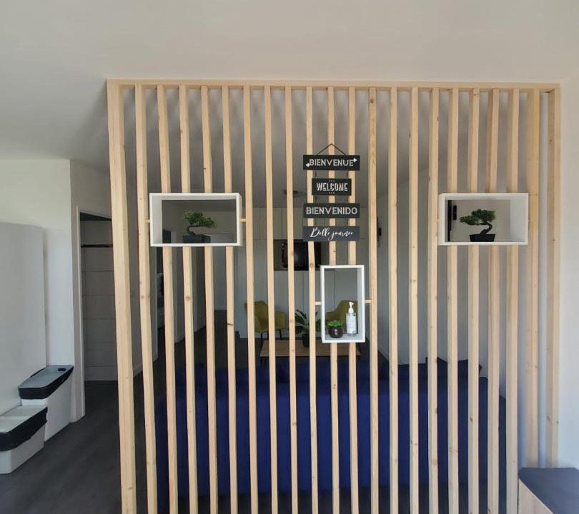 Photo of Others in Crepand