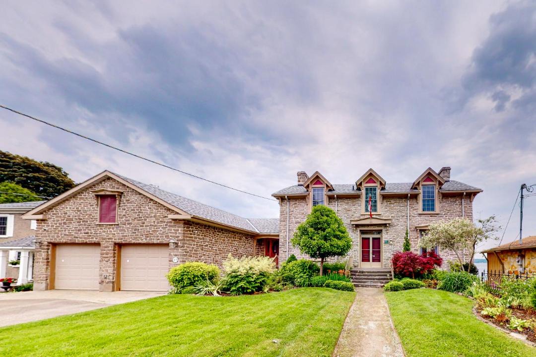 Photo of Buildings in Brockville