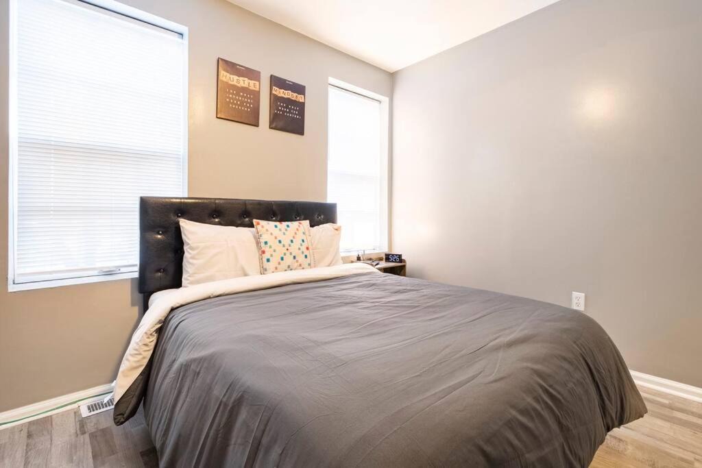 Photo of Others in Downtown Baltimore