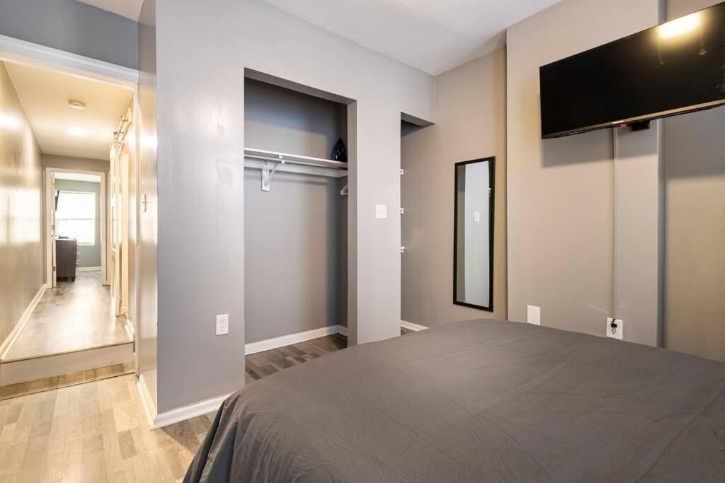 Photo of Others in Downtown Baltimore