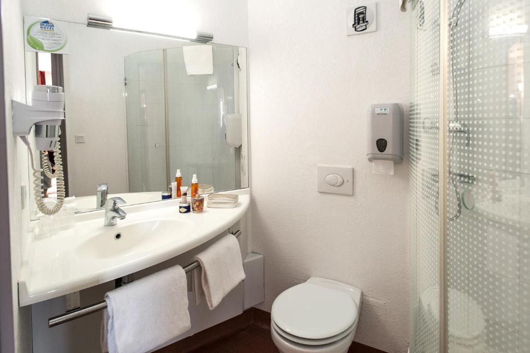 Photo of Bathroom in Brives-Charensac