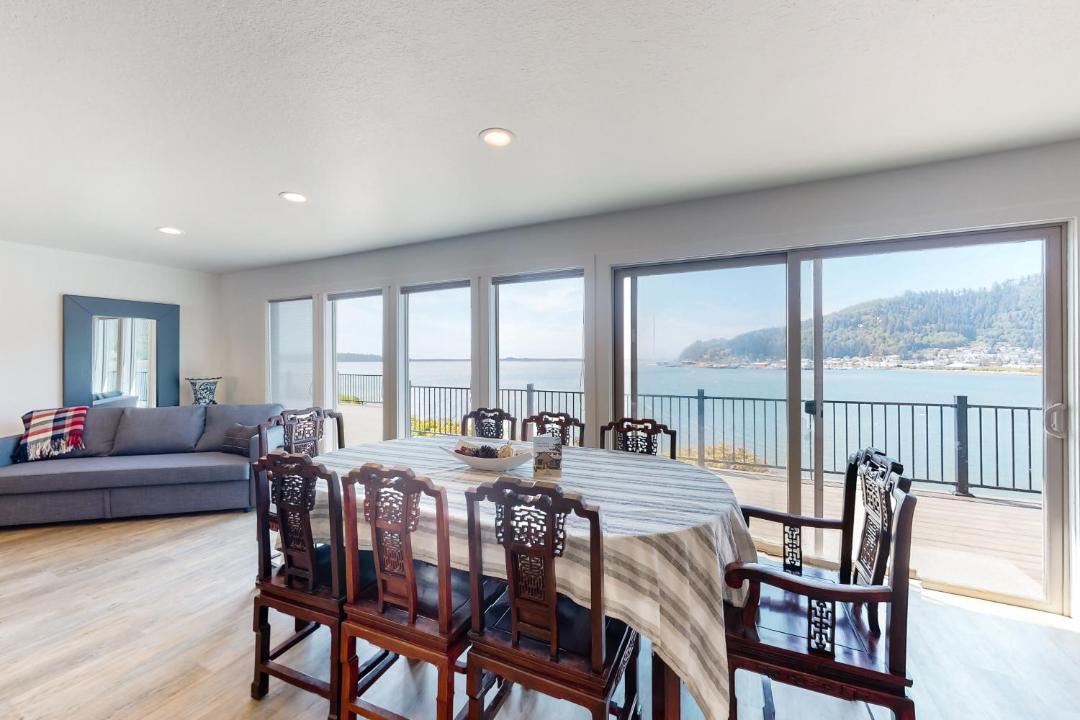 Photo of Others in Bay City