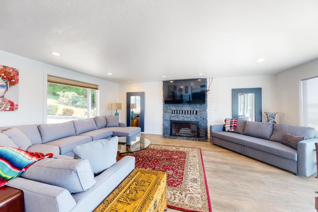 Photo of Others in Bay City