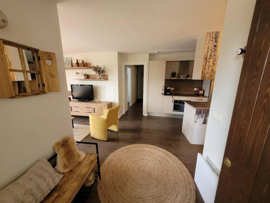 Photo of Livingroom in Enveitg