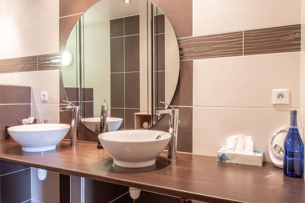 Photo of Others in Cessenaz