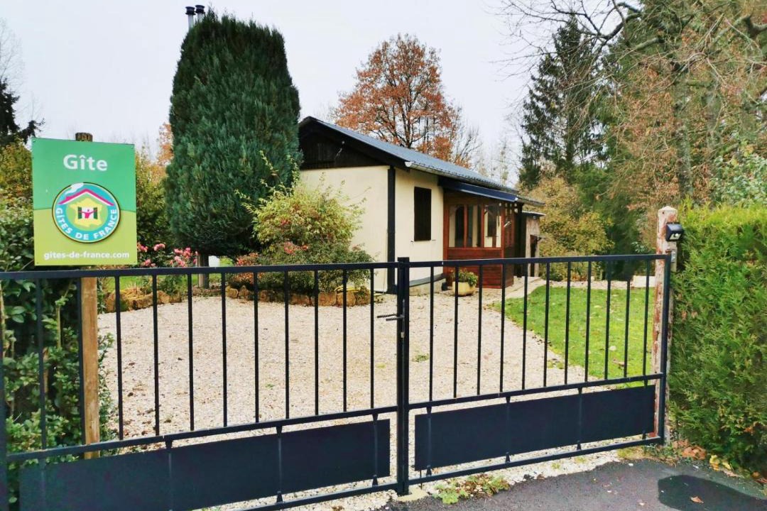 Photo of Buildings in Saint-Jean-aux-Bois