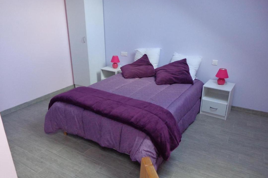 Photo of Bedroom in Puilly-et-Charbeaux