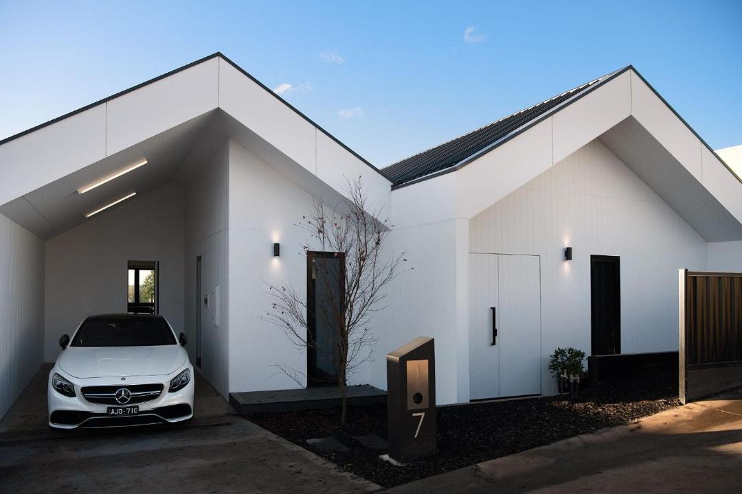 Photo of Buildings in Daylesford
