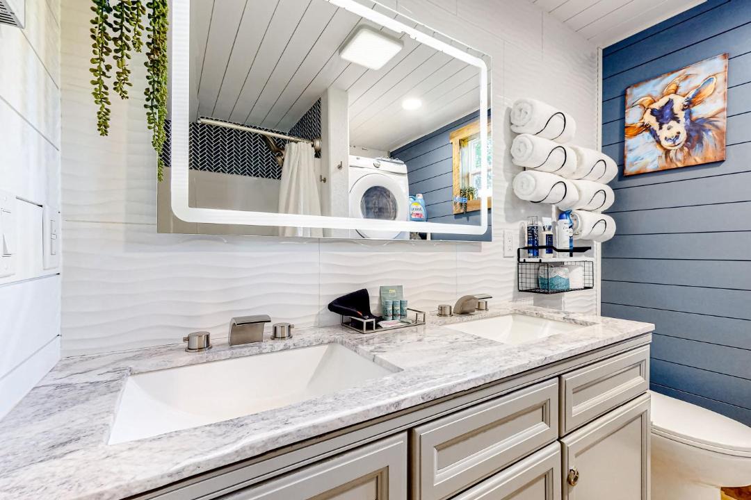 Photo of Others in Evergreen