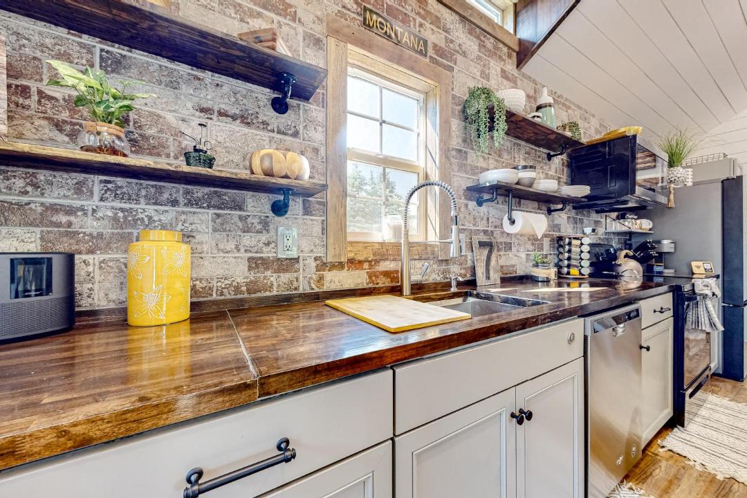 Photo of Others in Evergreen