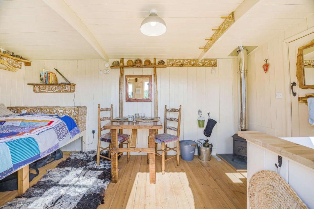 Photo of Livingroom in Shipton under Wychwood